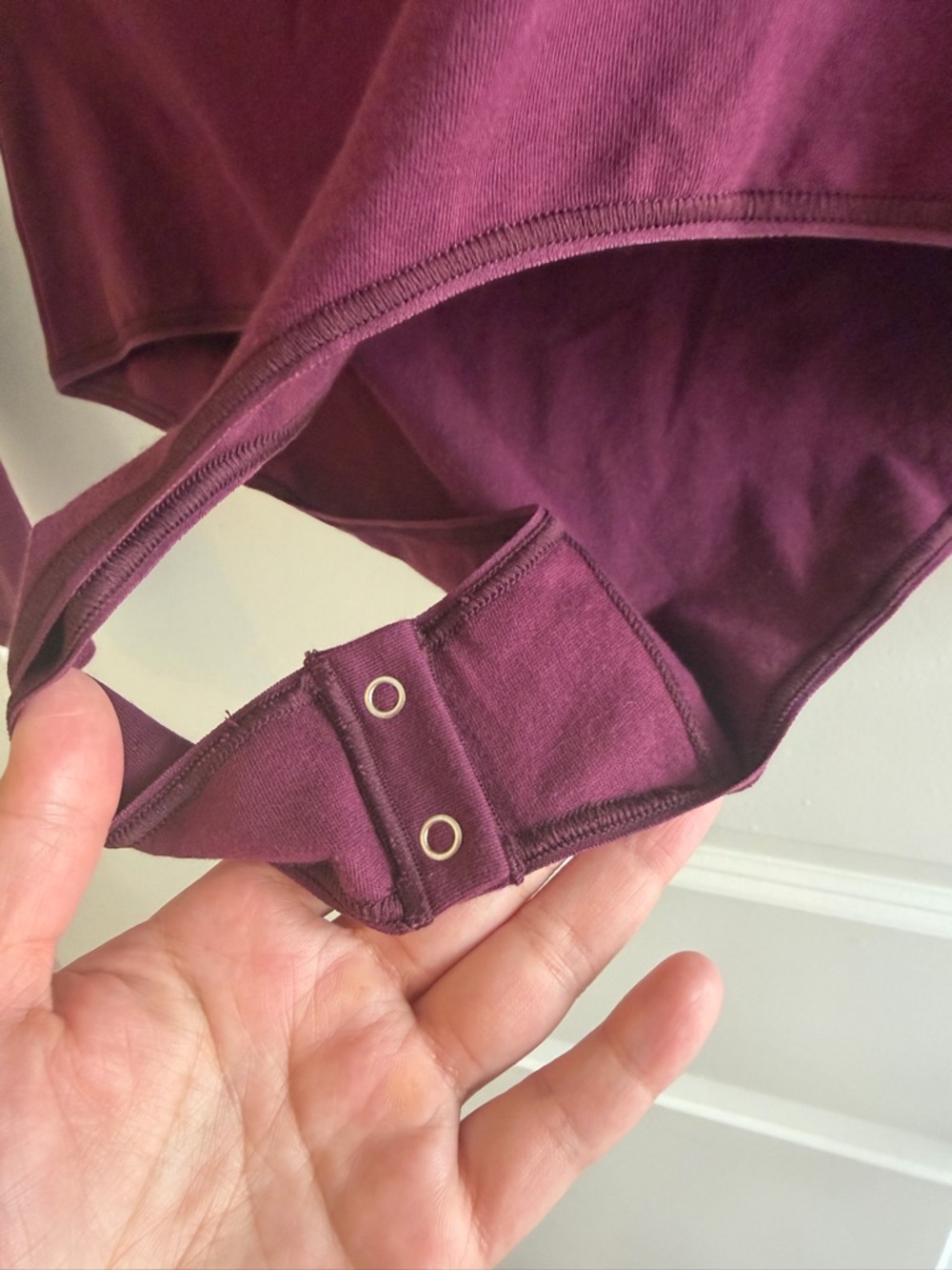 SKIMS Cotton Jersey off the Shoulder Bodysuit Maroon - Picture 5 of 5